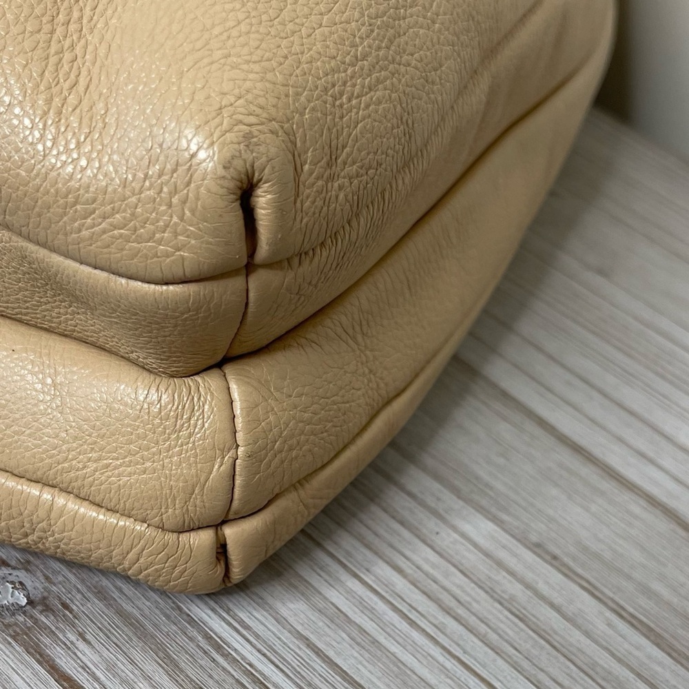 Coach 27858 Madison Hobo Bag in Leather beige esthetic minimalist - Picture 2 of 9